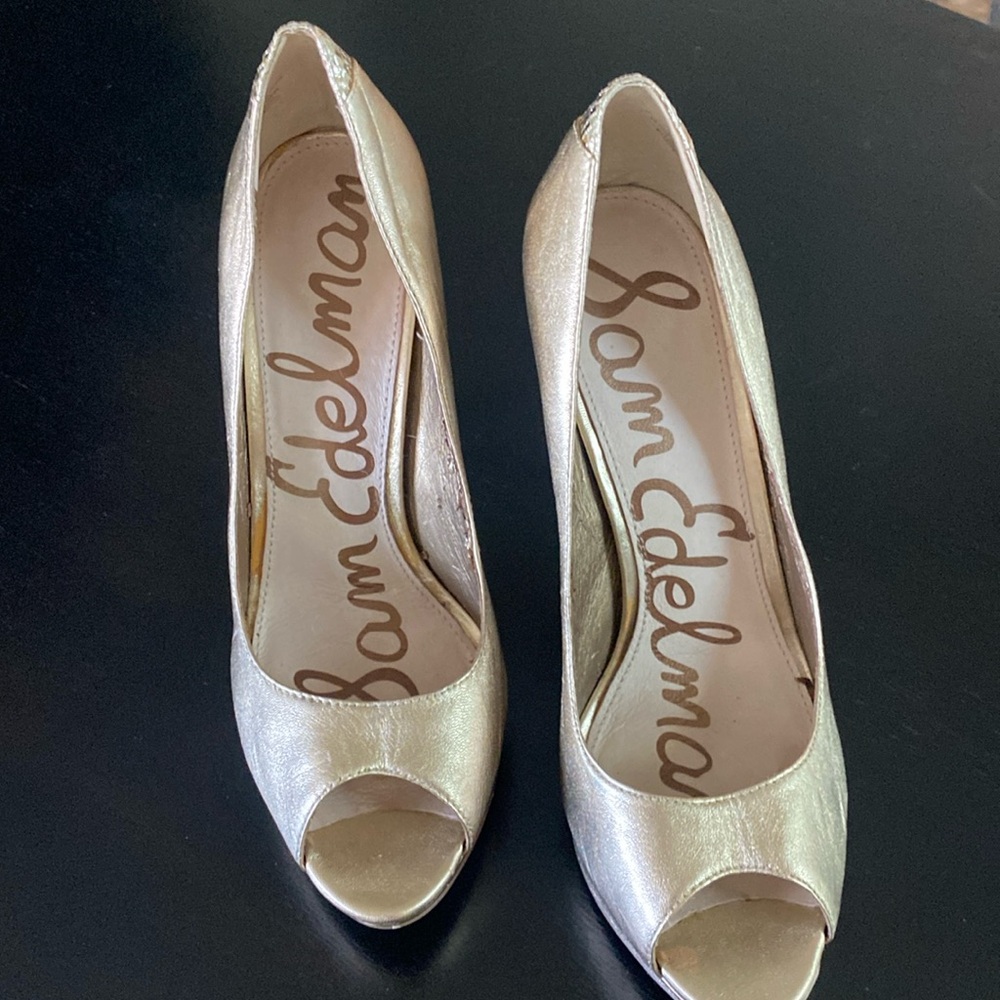 Sam Edelman Open Toe Soft Gold Heels Sz 8